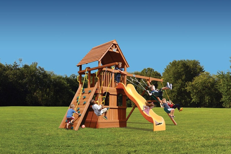 Deluxe Fort w/ Playhouse